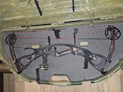 Hoyt Rampage XT compound bow
