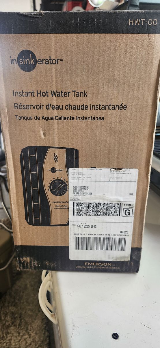 Instant hot water tank brand new in box never open