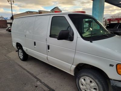 2000 FORD E250 Base