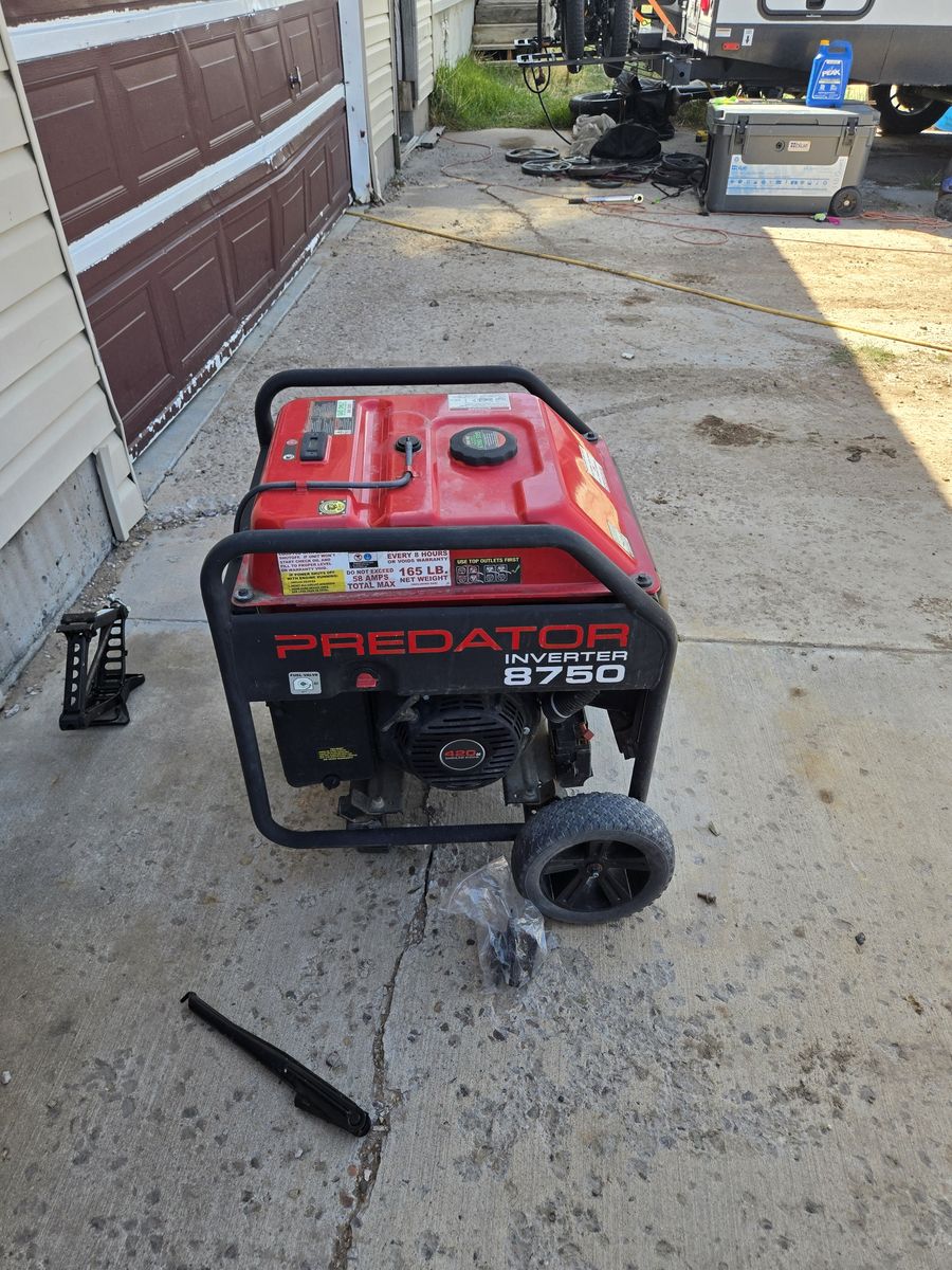 Gas generator
