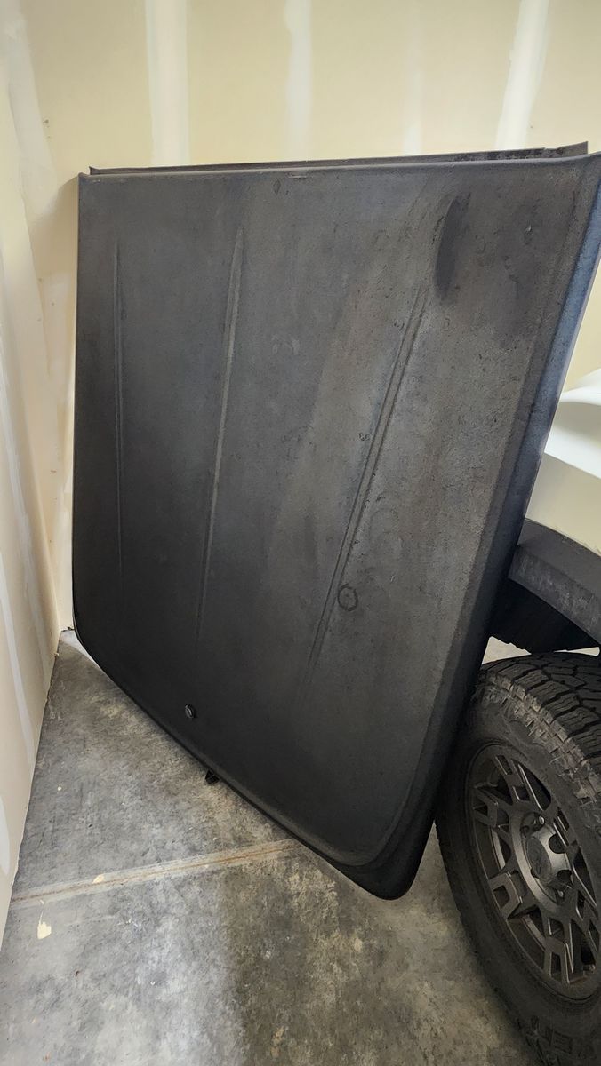 Tonneau cover for Tacoma