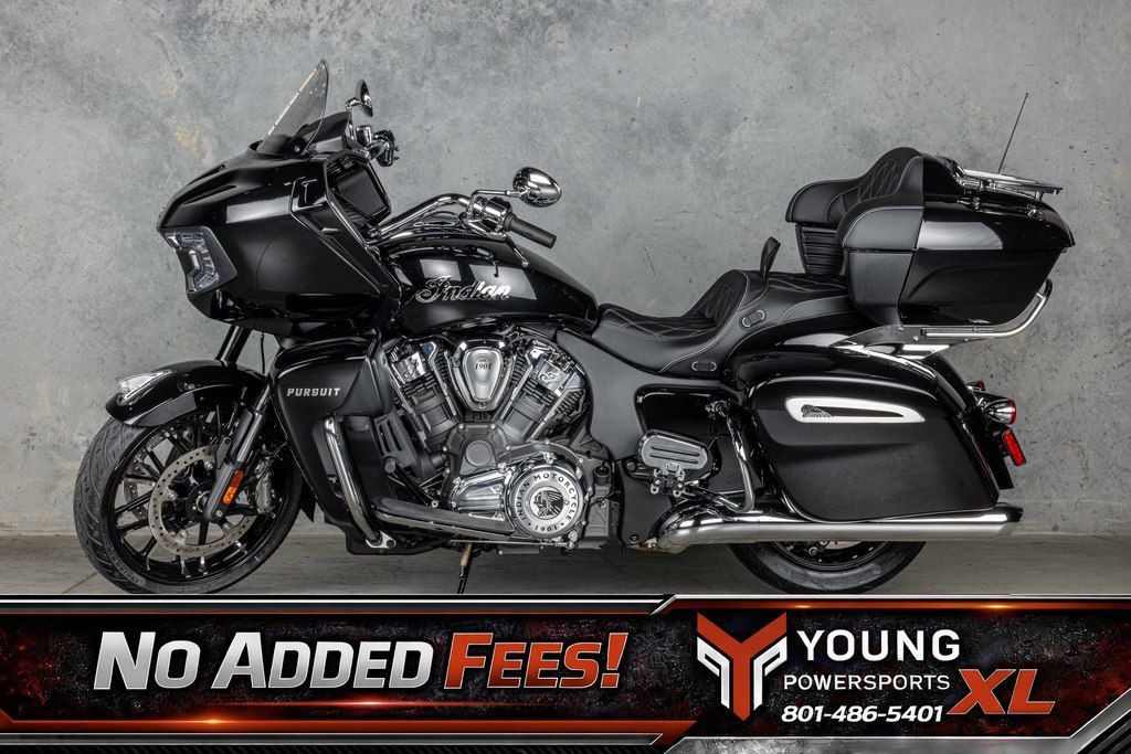2026 Indian Motorcycle® Pursuit® Limited Black Metallic