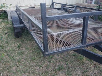 Utility Trailer, Dual Axle with Expanded Metal Floor and Spare Tire