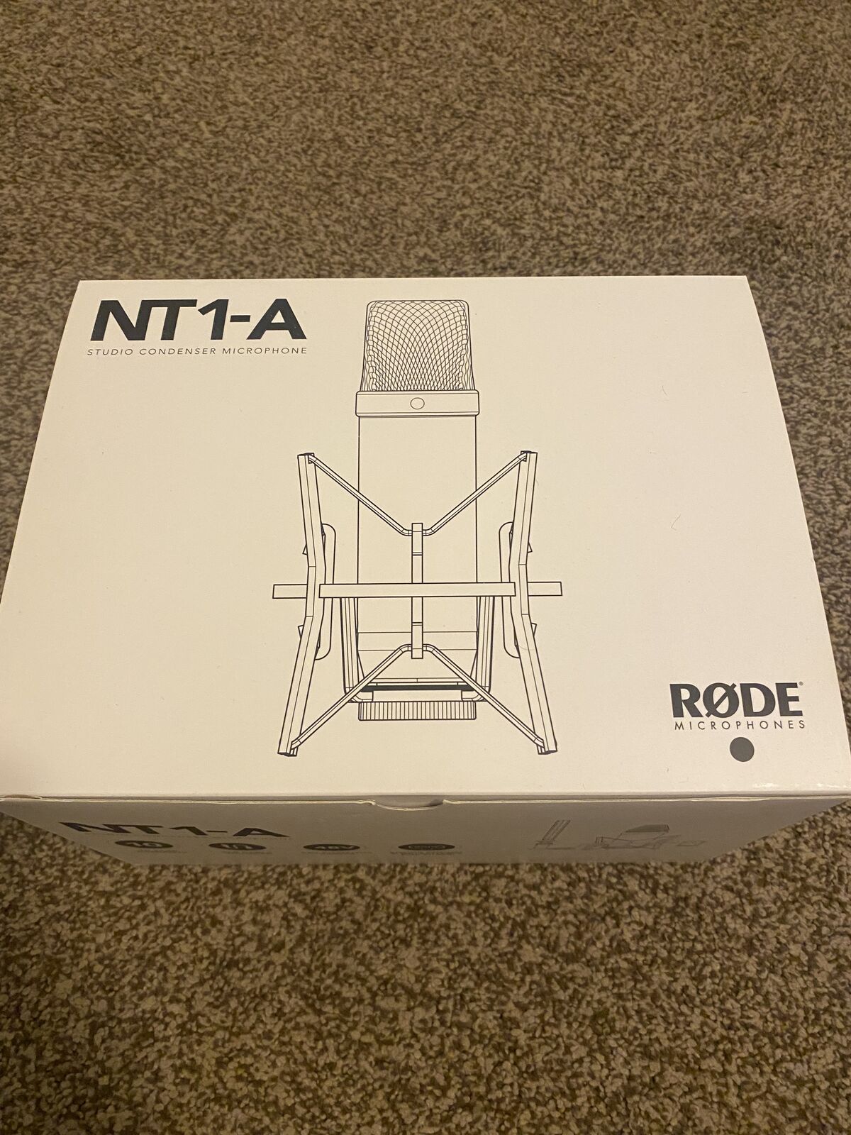 Rode NT1-A Studio microphone