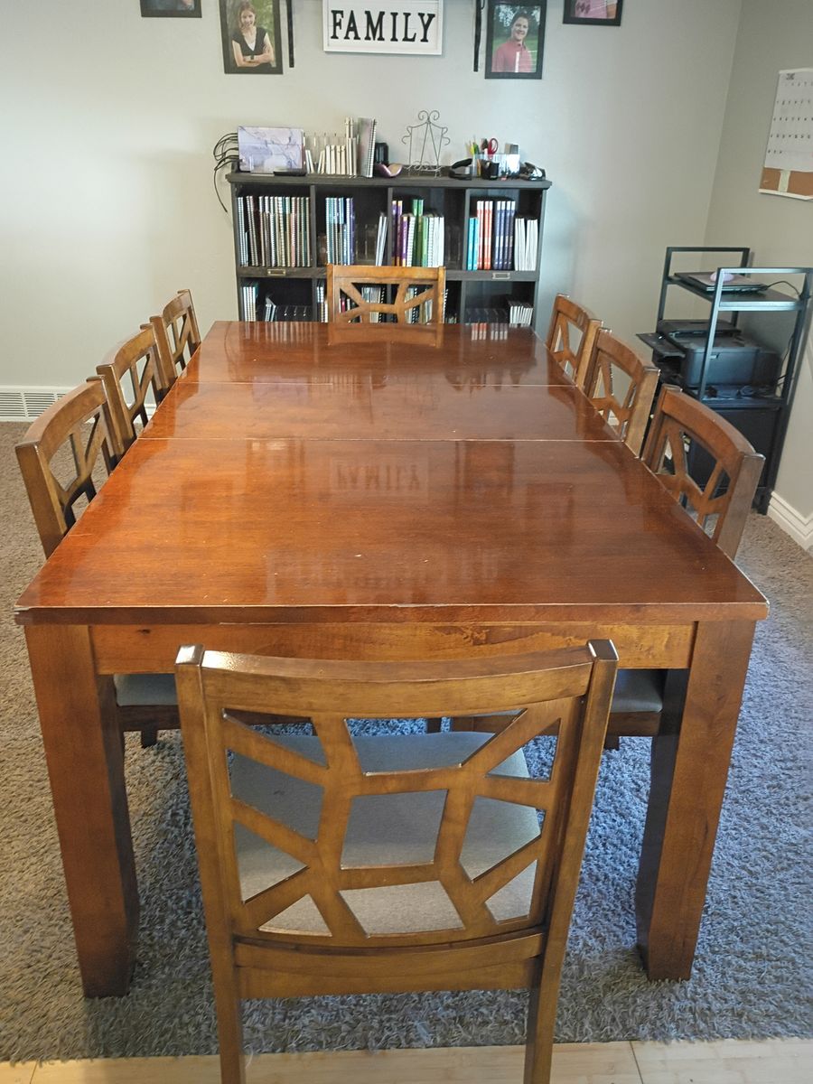 table and chairs