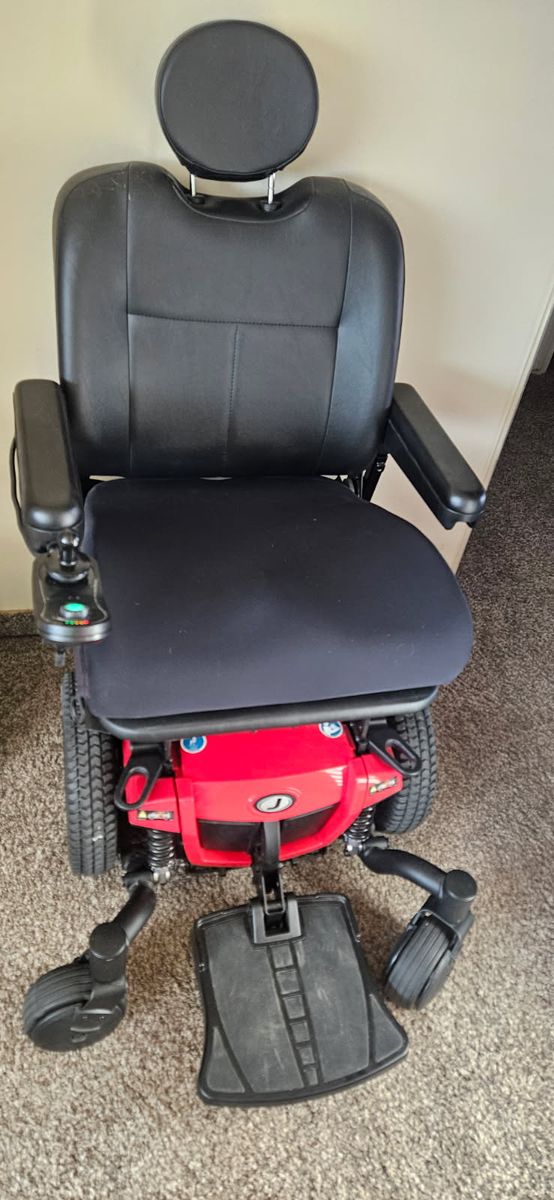 Pride Jazzy 600 ES Electric Power Wheelchair Red