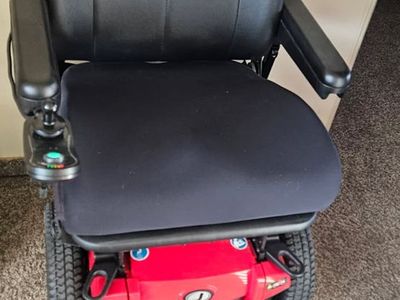 Pride Jazzy 600 ES Electric Power Wheelchair Red