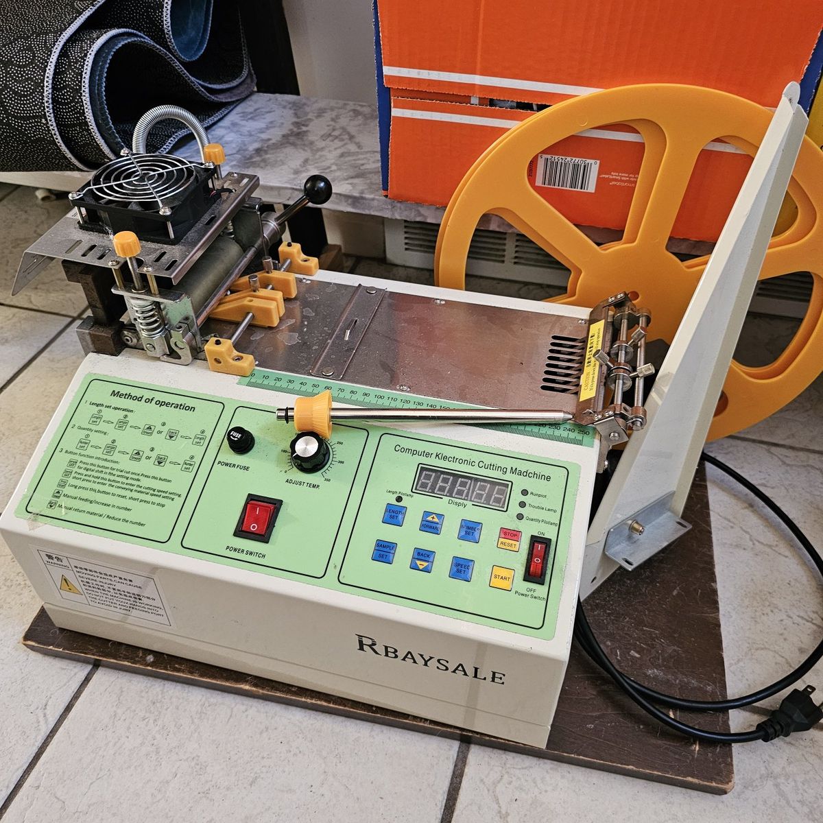 Rbaysale, Computer Klectronic Cutting Madchine