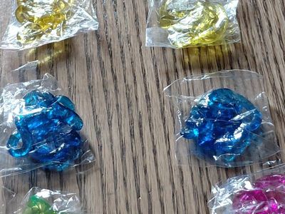 Unbranded Assorted Color Small Plastic Sticky Hands - New, Unused, 6 Bags