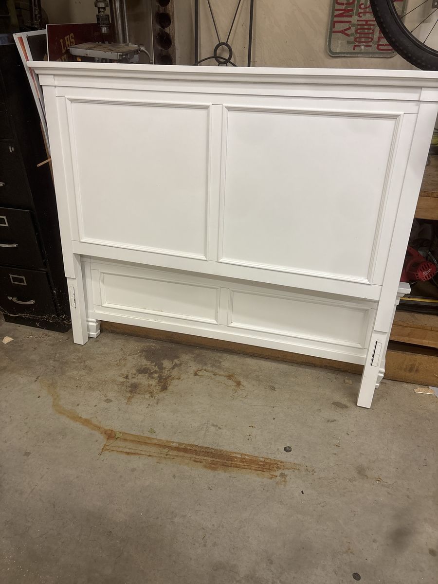 White Wooden Headboard with Paneled Design for a Full mattress