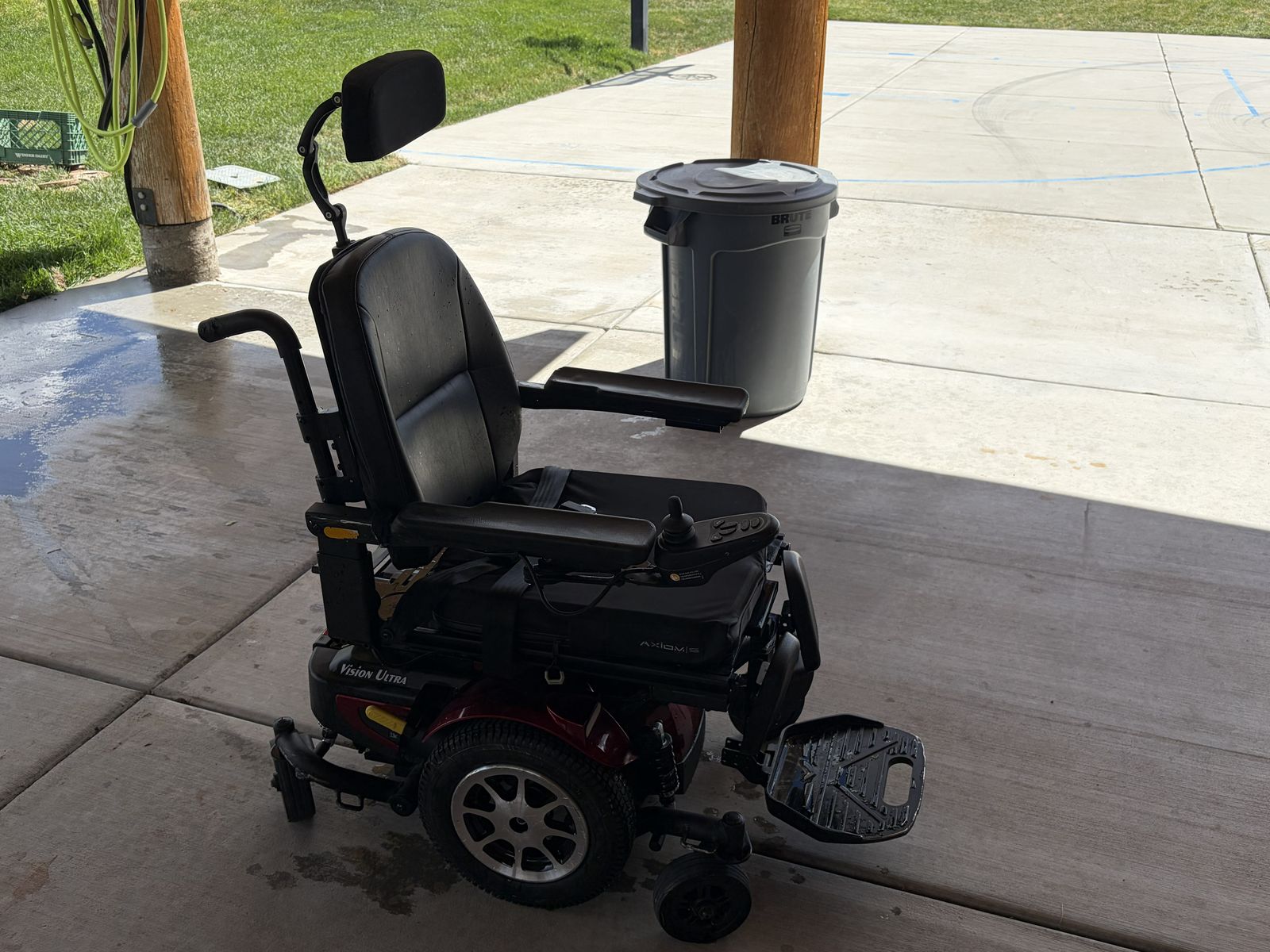 Electric Wheel Chair - With Carrier