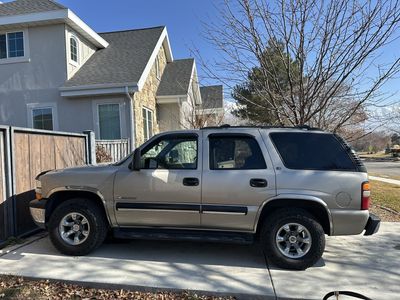2001 CHEVROLET TAHOE