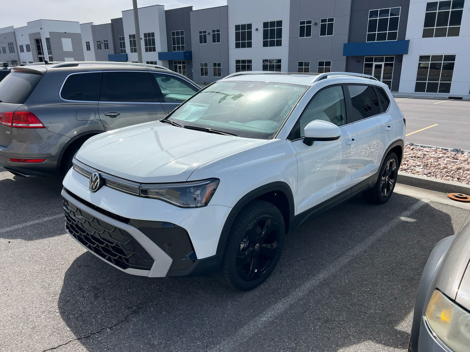 2026 Volkswagen Taos SEL 4Motion