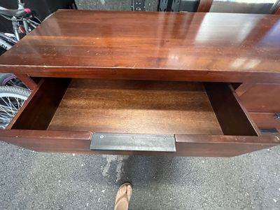Cherrywood dresser nightstands and mirror set