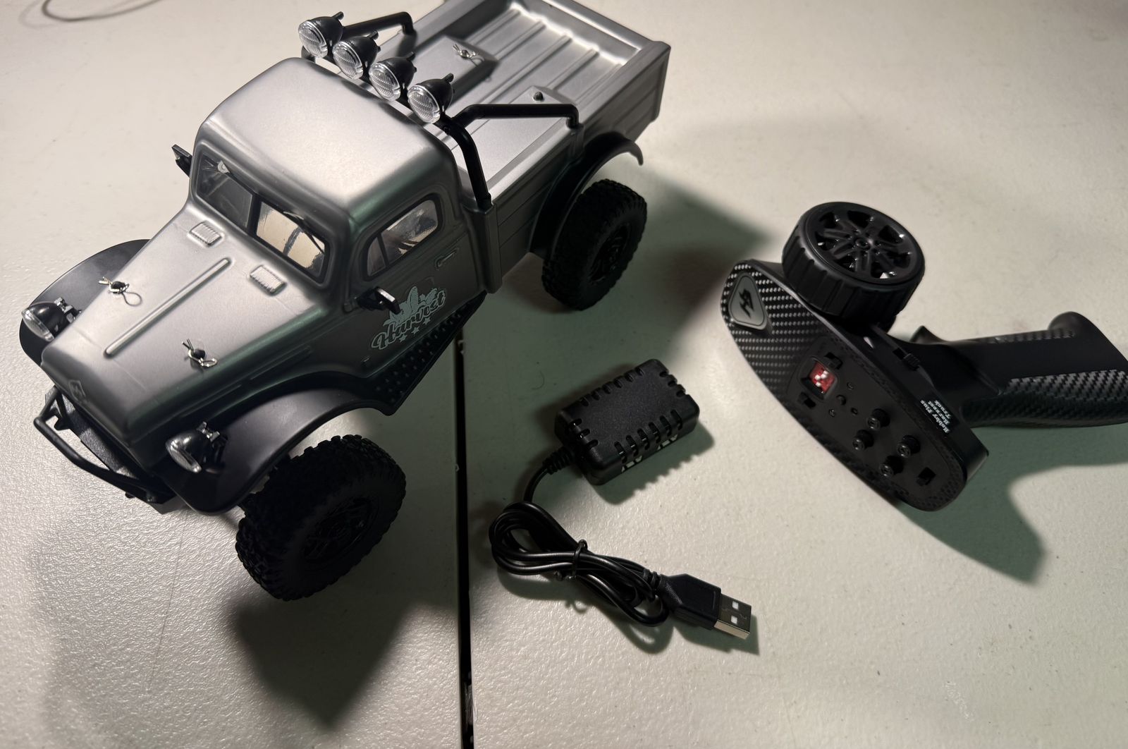Mini crawler RC Truck With Extras