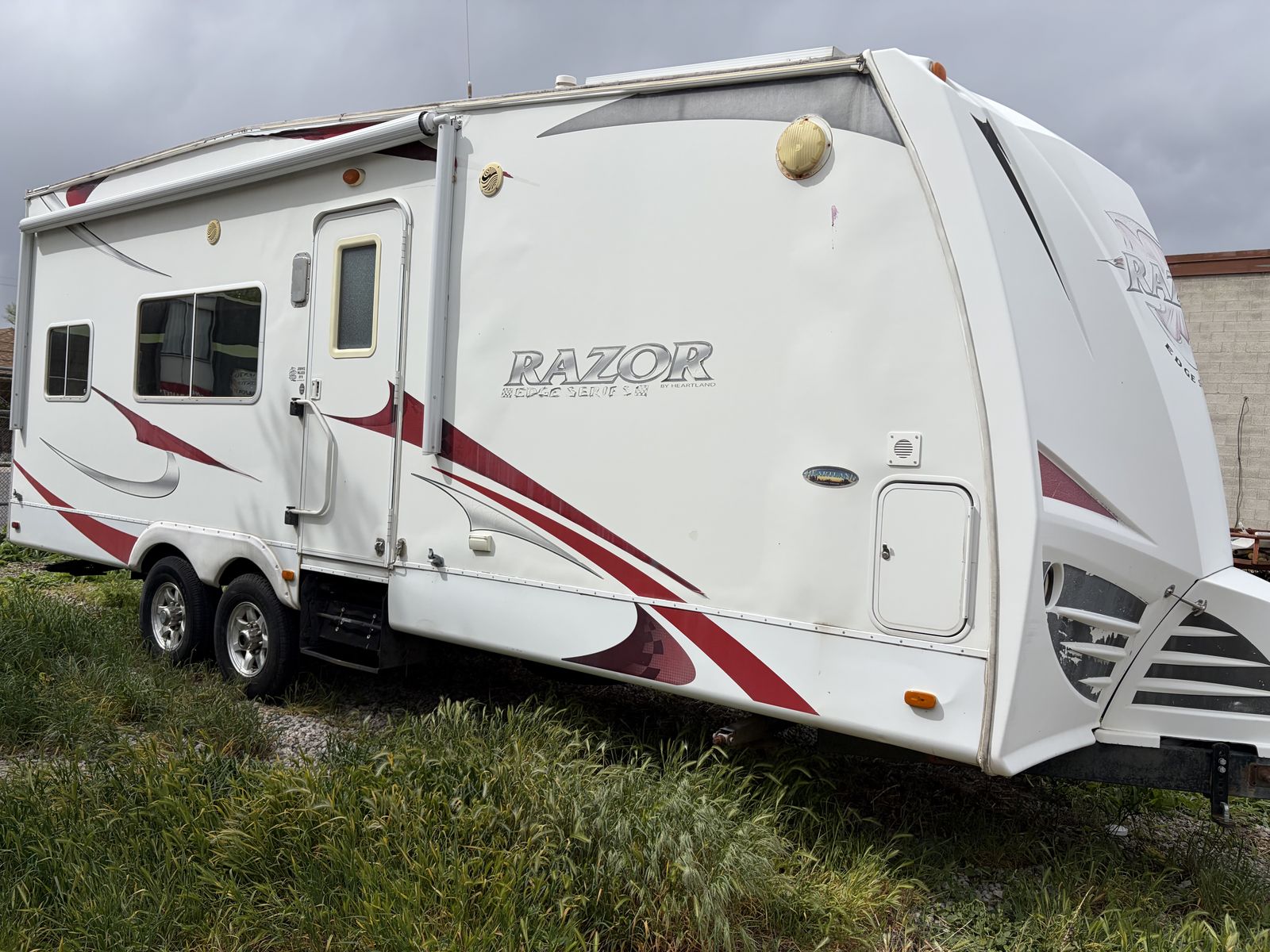 2009 Heartland Razor 24' Toy Hauler