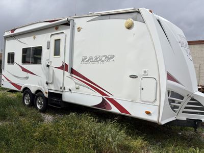 2009 Heartland Razor 24' Toy Hauler