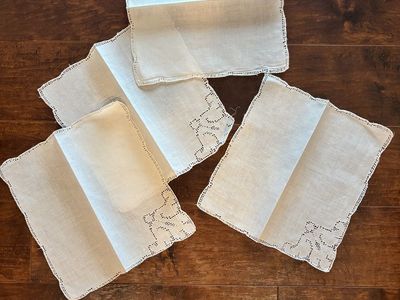 Handmade Lace Napkins - Vintage White Linen Table Decor Set of 4
