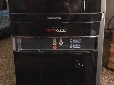 HP computer w/ monitor/keyboard/mouse