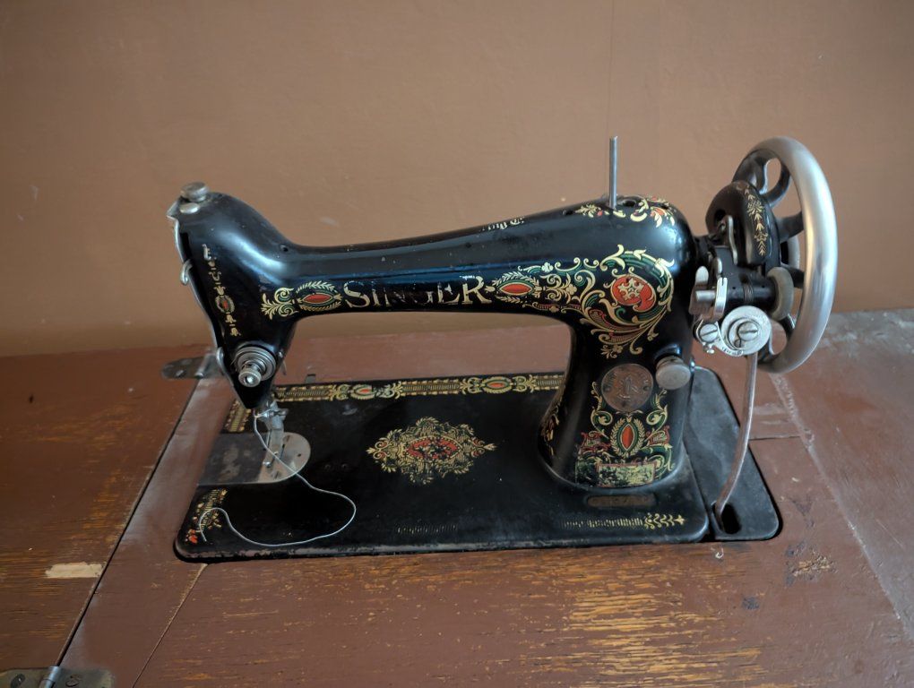 Main image 4