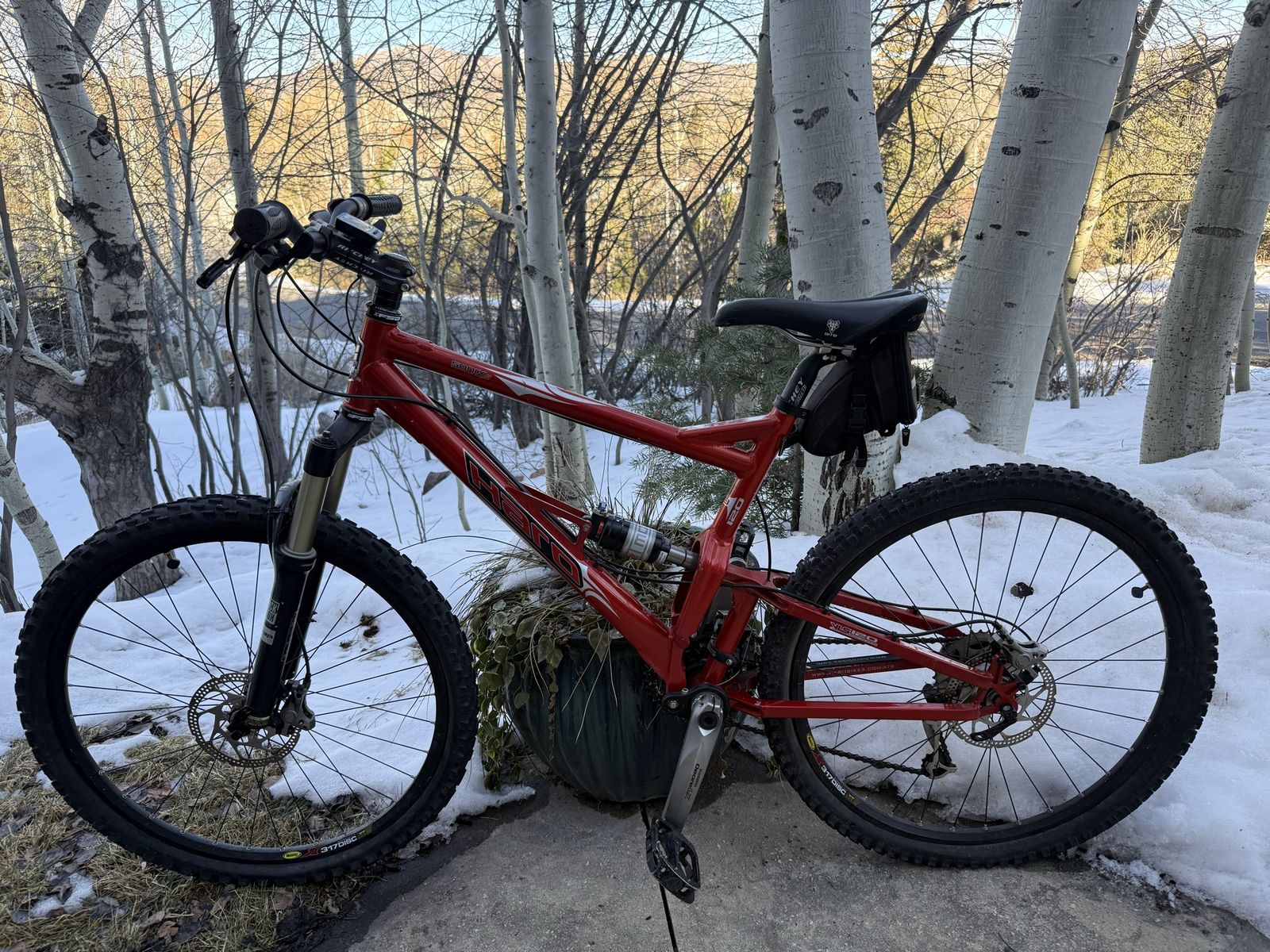 Hero 120 Full Suspension Mountain Bike, Size 18