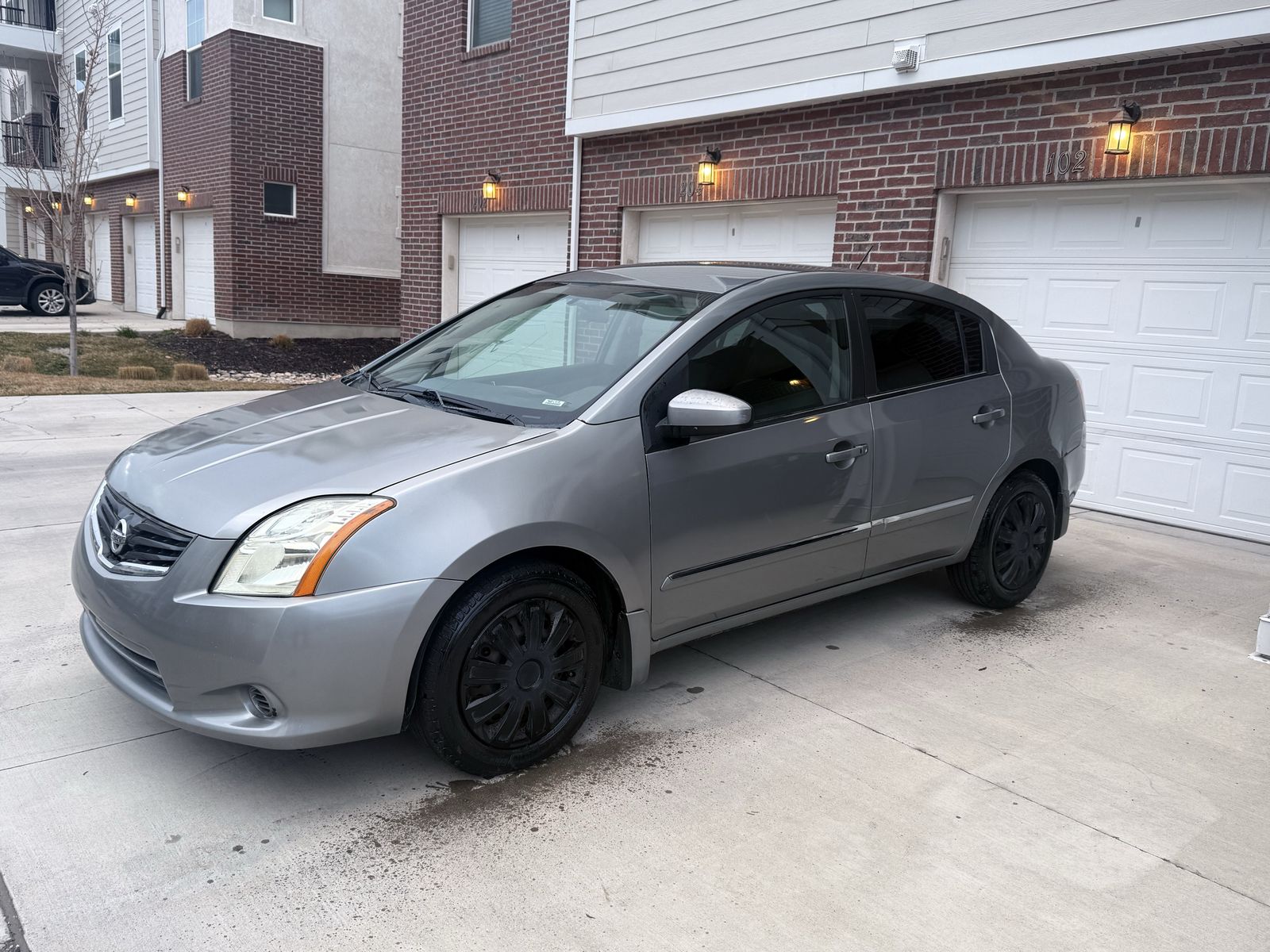 2010 NISSAN SENTRA SV