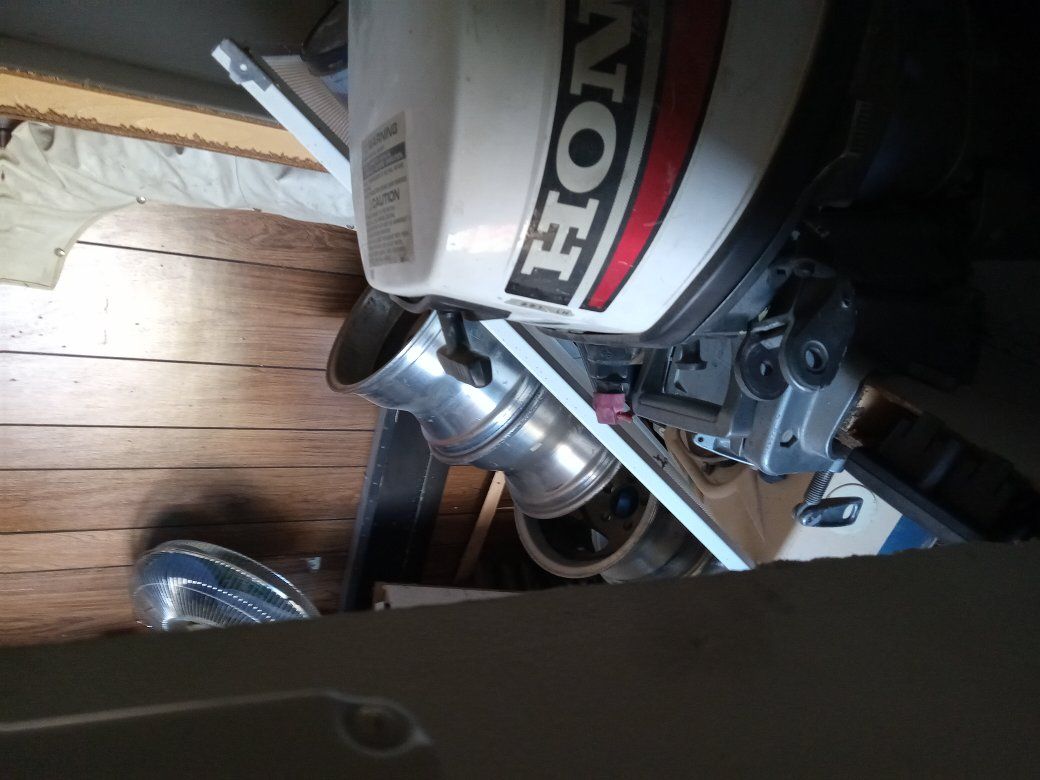 Main image 6