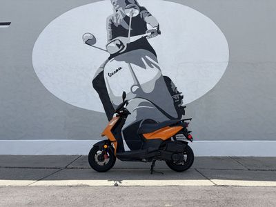 USED SCOOTERS - Fully serviced by The Scooter Lounge, ready for sale!