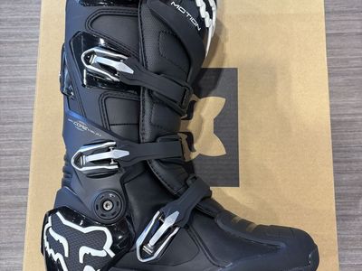 FOX MX MOTION BOOTS SIZE 10.5