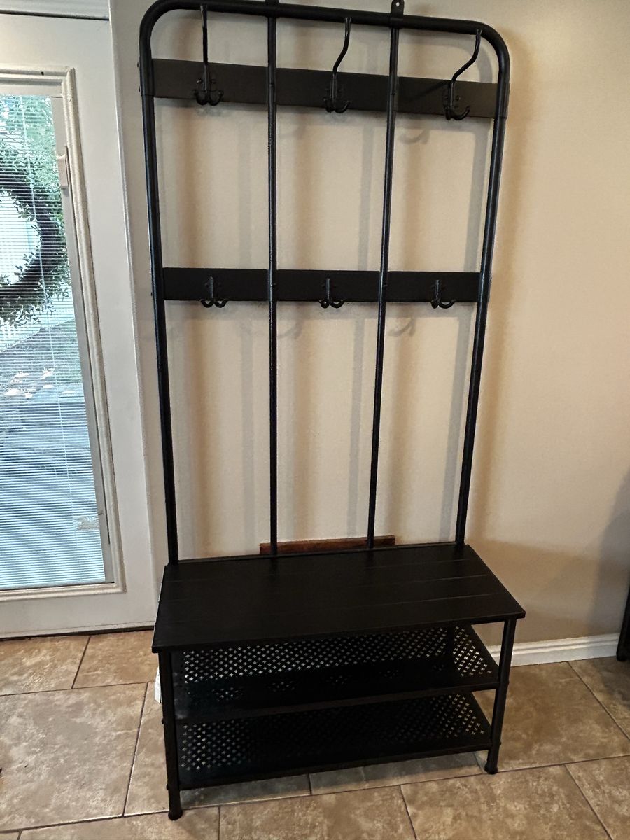 Coat and shoe rack