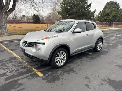 2013 NISSAN JUKE SV
