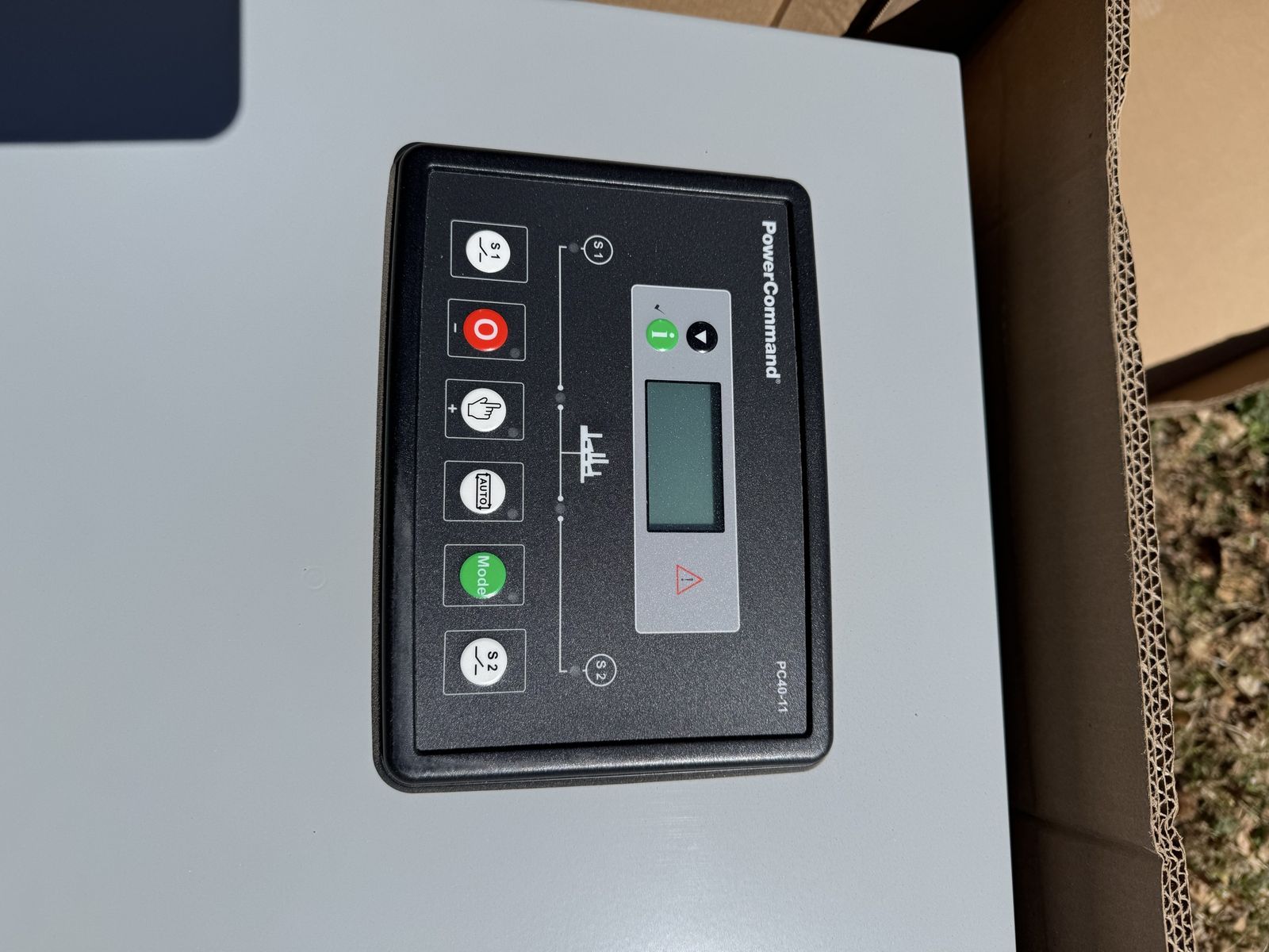 Main image 3