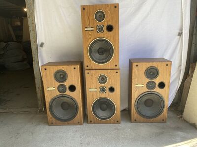 Retro Speakers