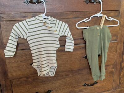 Rachel Zoe Baby Striped Green Outfit Set 6/9 month