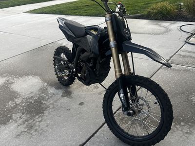 2025 Surron Hyper Bee