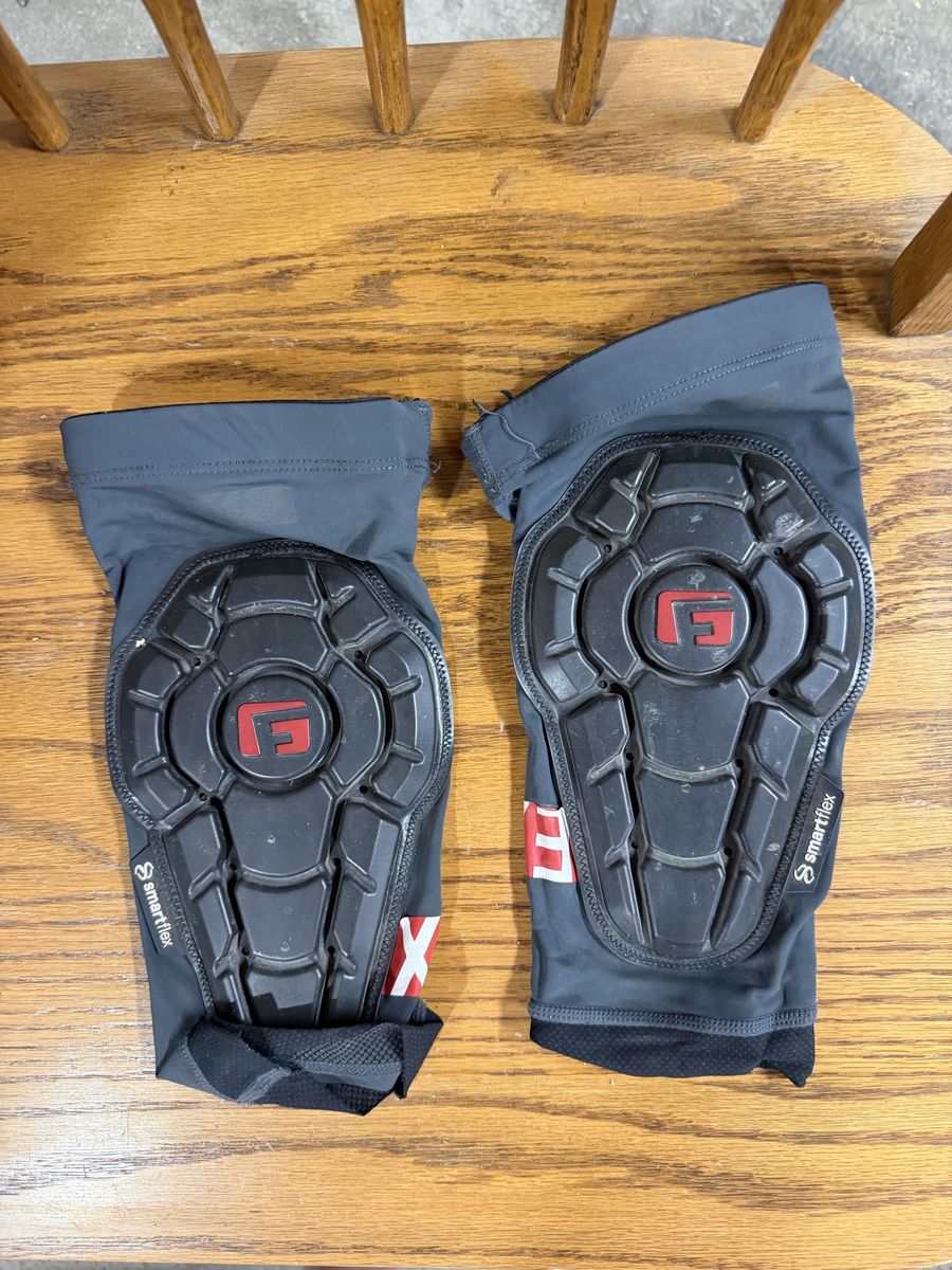 G - form Knee Pads Small