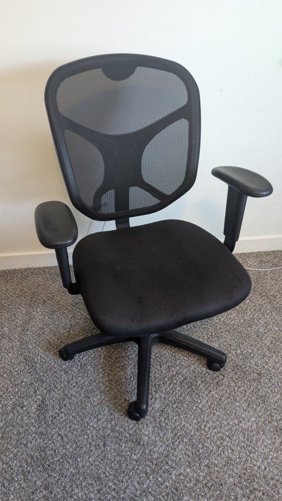Office Chair - Solid Black