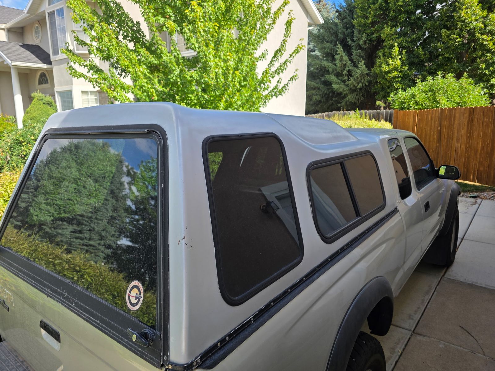 Used Truck Cap