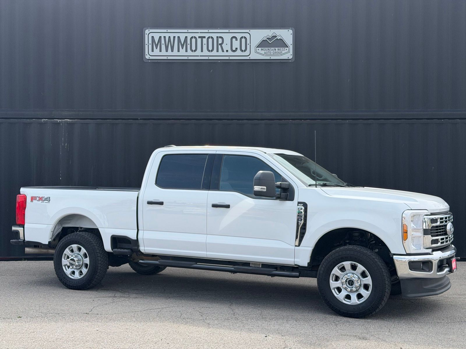 2024 Ford F-250 XLT