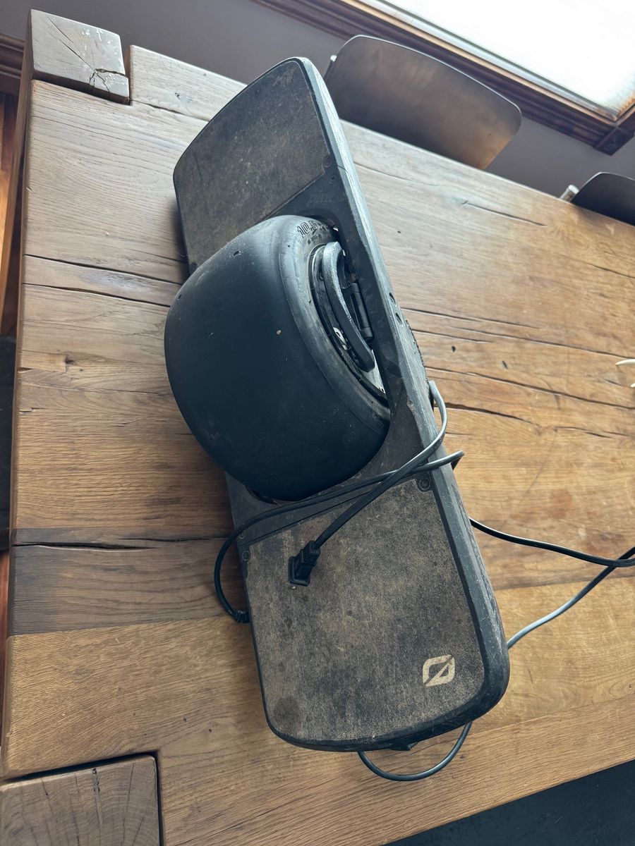 One wheel pint black for sale, make offer