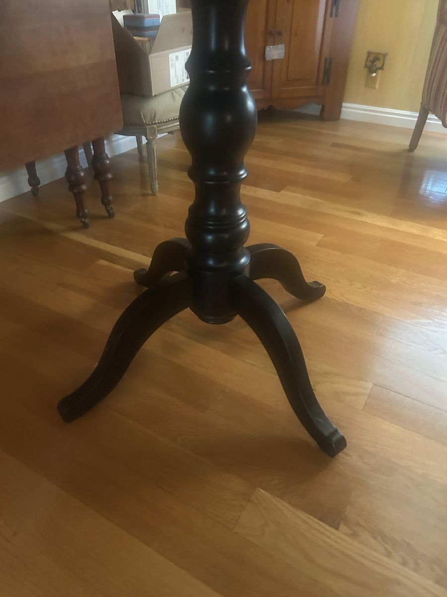 Main image 8