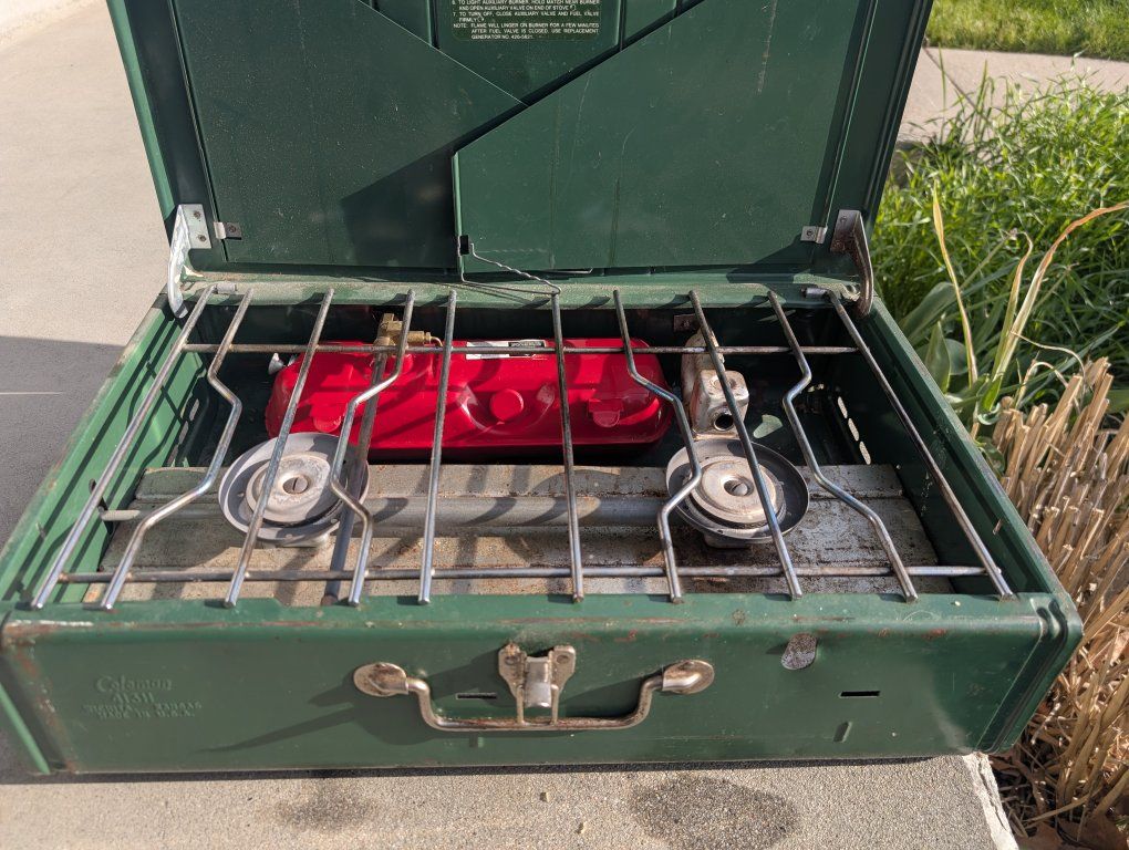 Coleman Camp Stove