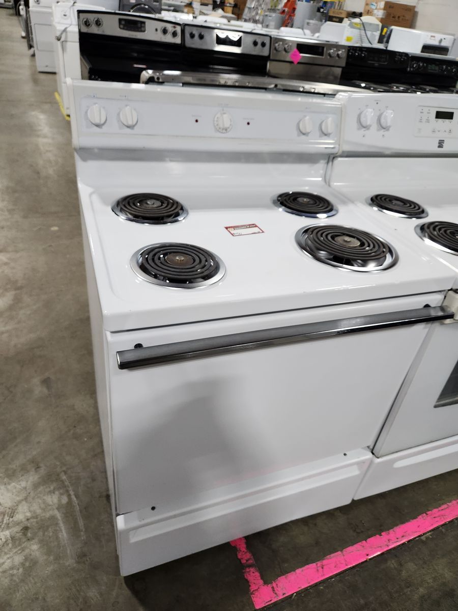 Hotpoint Electric Range Stove - White, Coil Burners, Used Good