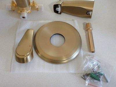 Brushed Gold bathtub faucet, handle set
