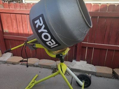 Portable cement mixer