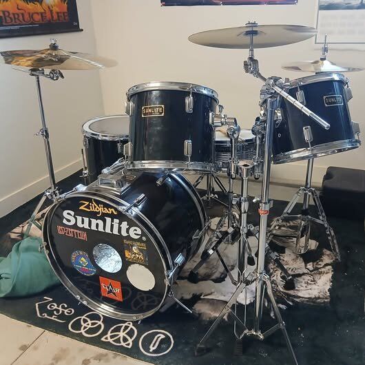 5-Piece Drum Set w/ Cymbals & Hardware