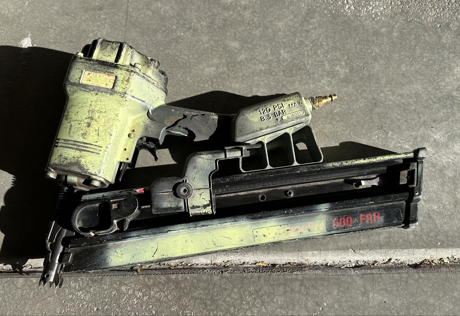 Senco Pro 600, 120 PSI Max, Round Head Framing Nailer