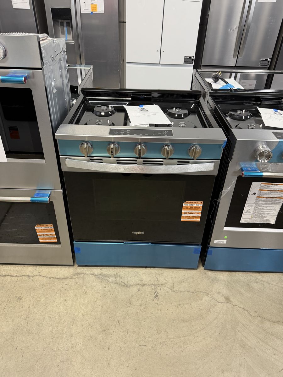 NEW WHIRLPOOL STAINLESS GAS SMART SLIDE IN RANGE