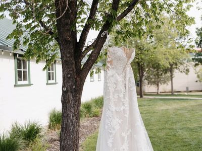 Wedding Dress-Gently Used
