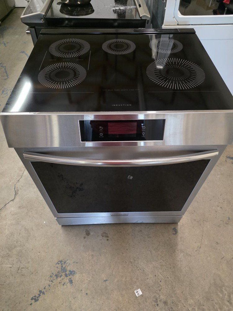 Frigidaire INDUCTION Electric stove